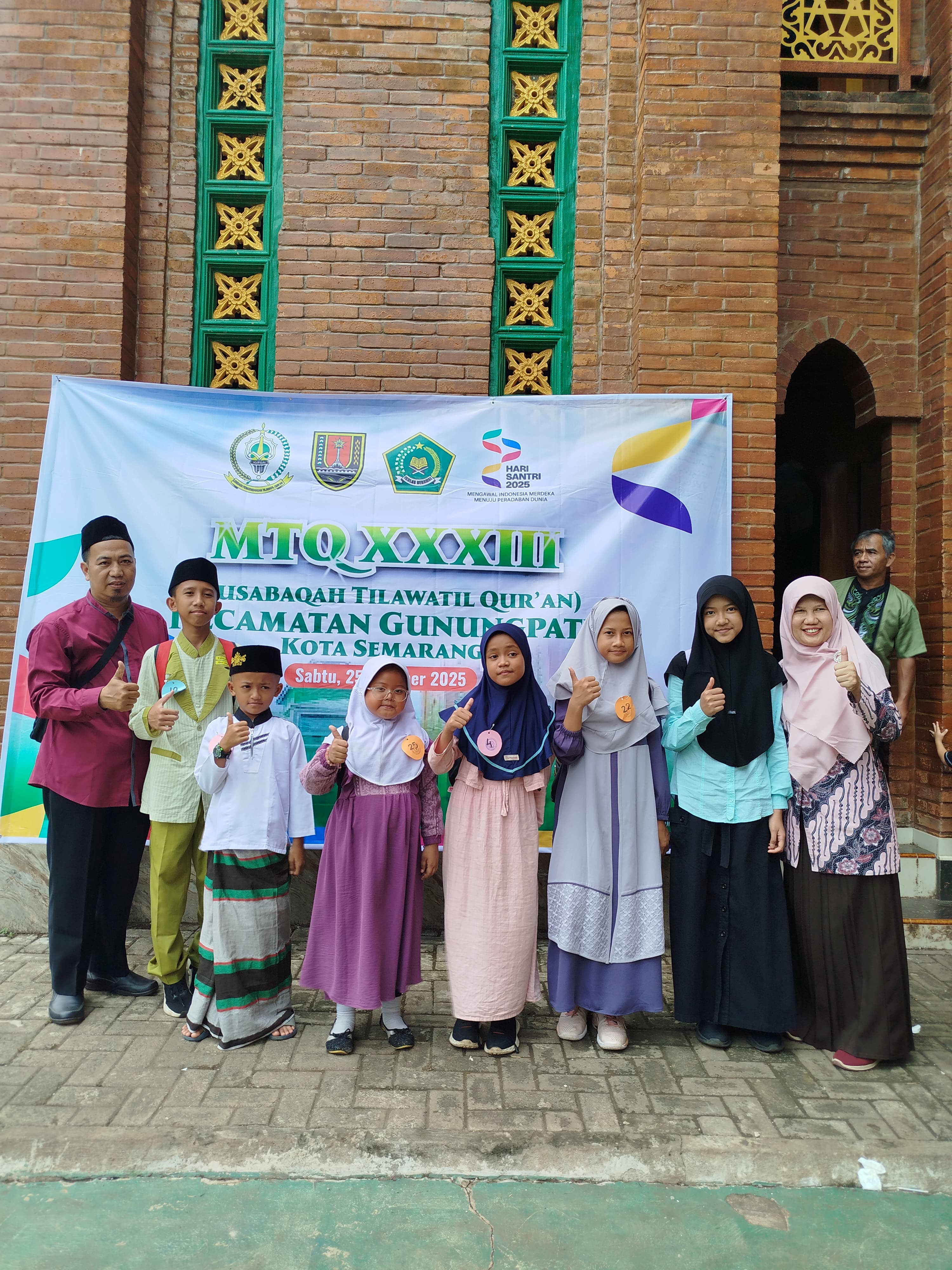 Siswi MIN Kota Semarang Juara 2 Tilawah dan Tartil Qur’an pada MTQ XXXIII Kecamatan Gunungpati