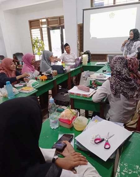 Akan Hadapi PKKM Periode 4 Tahunan, MI Al Amin Semarang Barat Didampingi dan Dibina Pengawas Madrasah