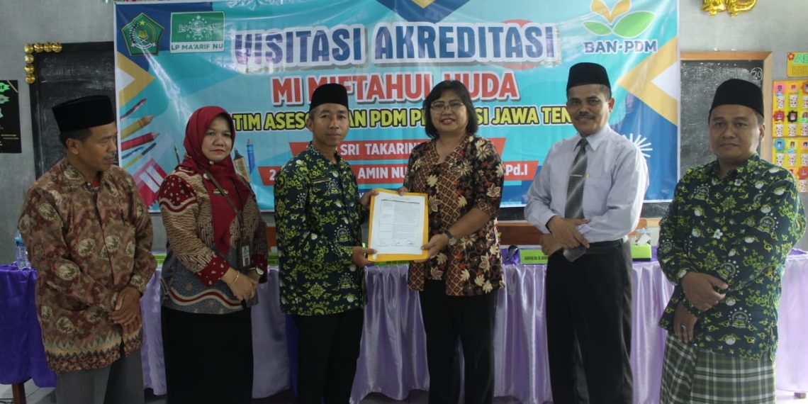 Visitasi Akreditasi MI Miftahul Huda
