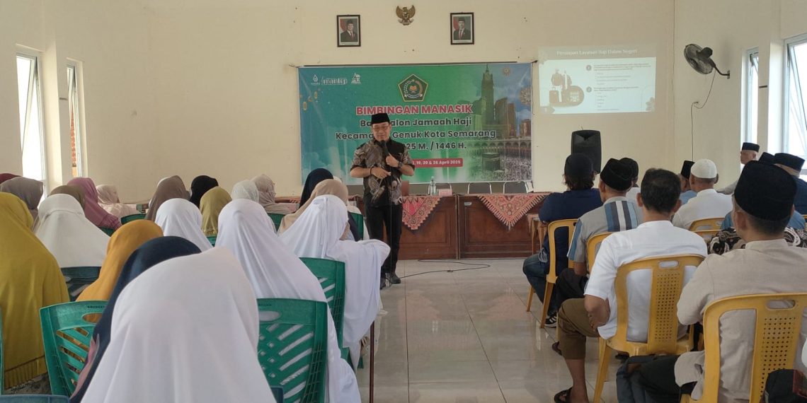 Bimsik Calhaj Reguler Kecamatan Genuk Tahun 1446 H/2025M