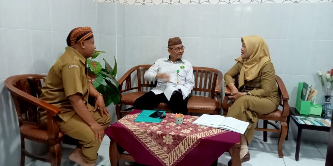 Tuntaskan Literasi Al-Qur’an, Siswa SMK PGRI 1 Semarang Wajib Ikuti Bimbingan dan Pendampingan Secara Intensif